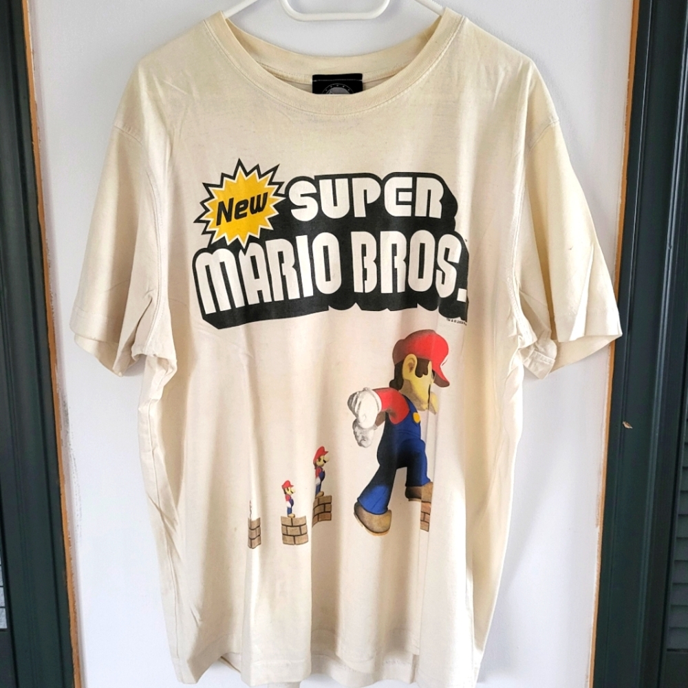 Super Mario bros tee